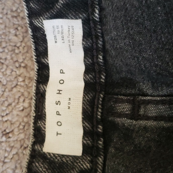 Topshop black distressed detailing on pockets and hems MOM jean ankle size 28 - Picture 2 of 6